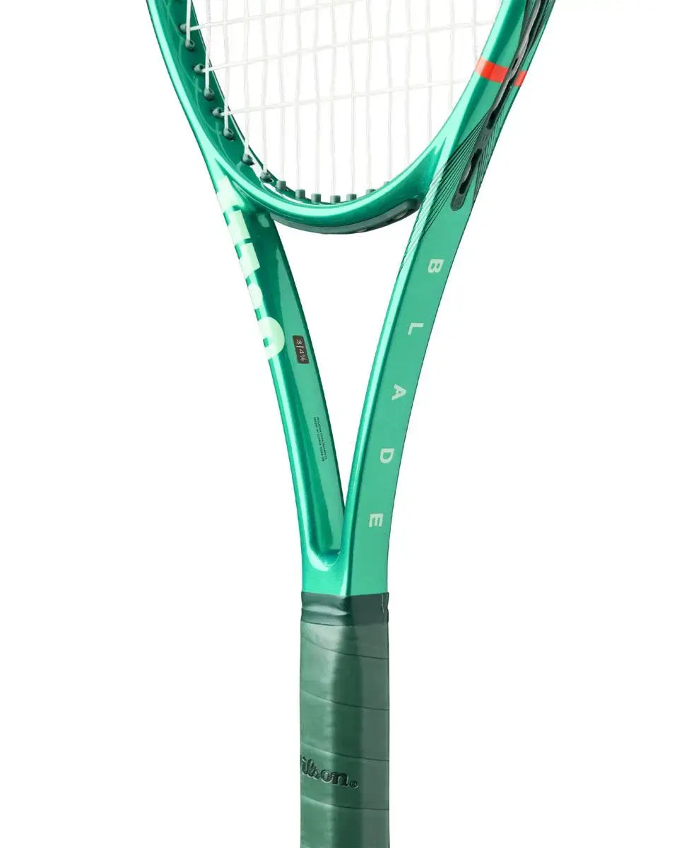 Wilson Blade 98 18x20 v10 Tennis Racquet (Unstrung)