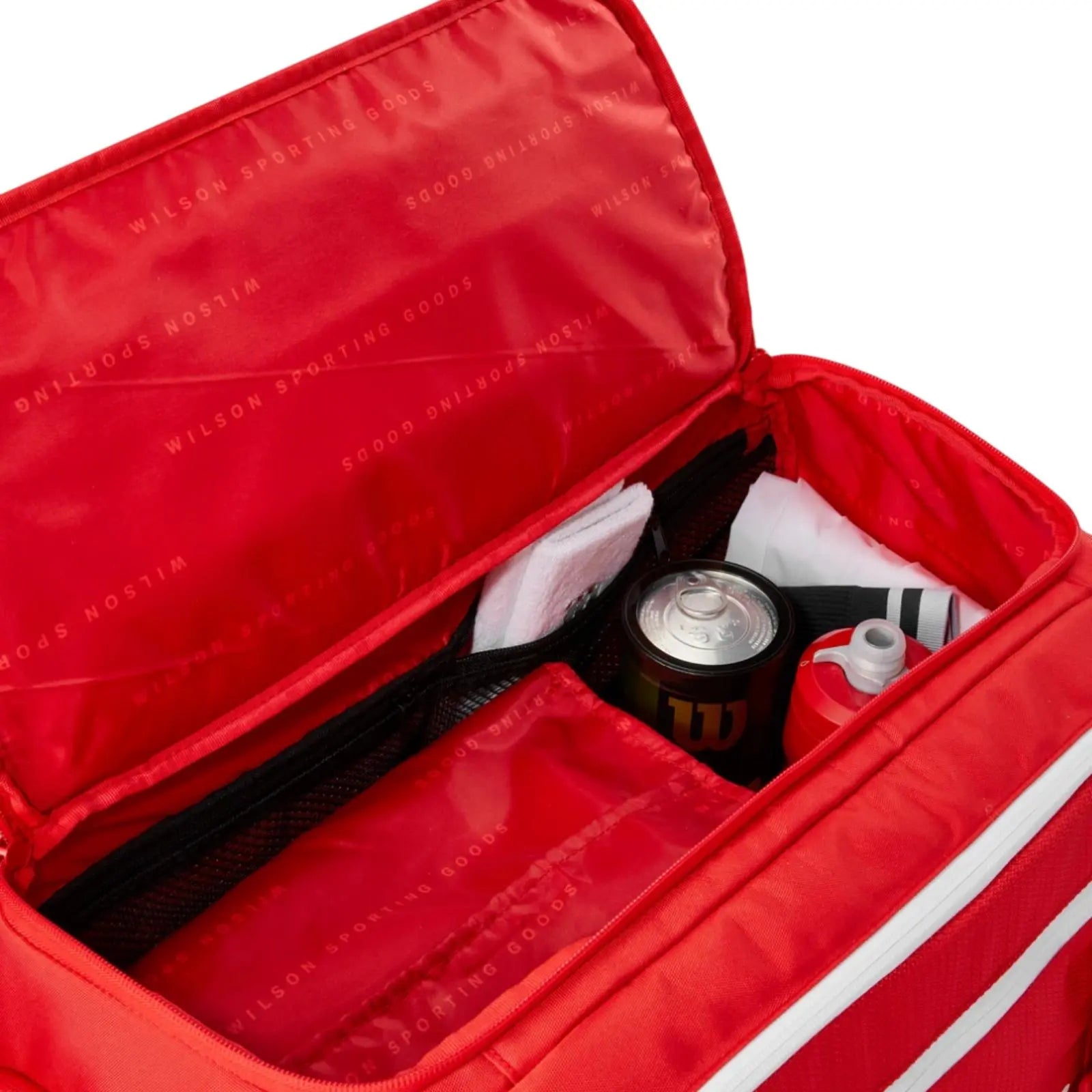 Wilson Tennis Bag Super Tour Red Small Duffel