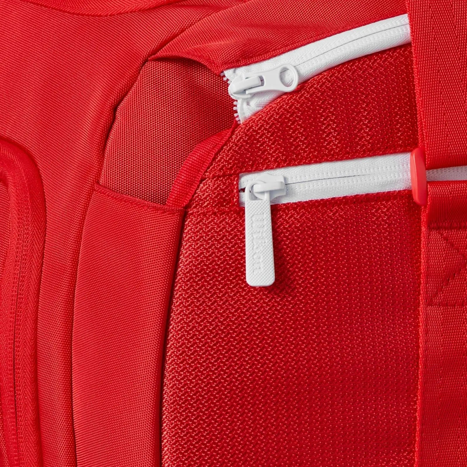 Wilson Tennis Bag Super Tour Red Small Duffel