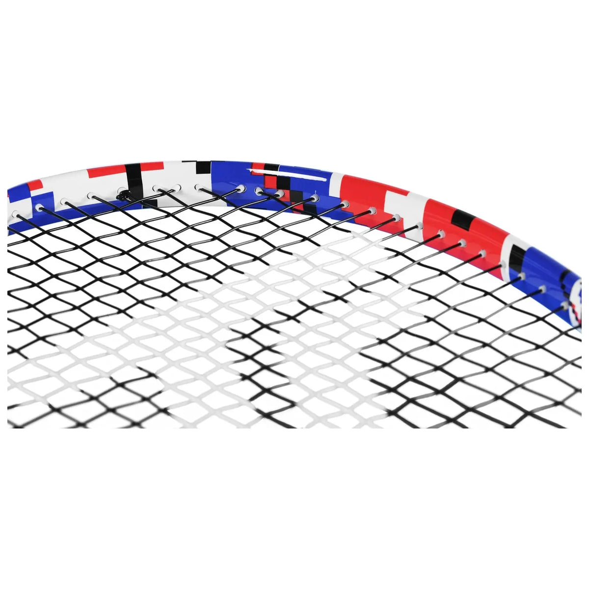 Close-up of the Tecnifibre TFight Team 25 (2026) hoop and string bed