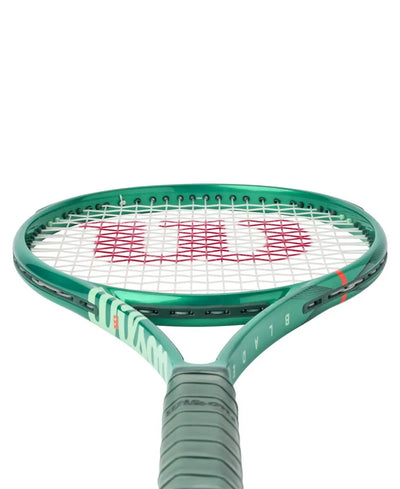 Wilson Blade 98 18x20 v10 Tennis Racquet (Unstrung)