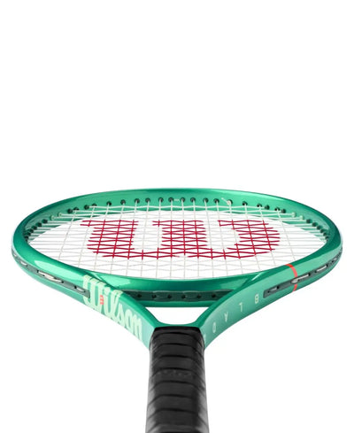 Wilson Tennis Junior Racquet Blade V10 26"