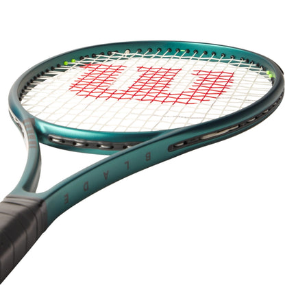 Wilson Tennis Racquet Blade 98 18X20 V9 (305g)